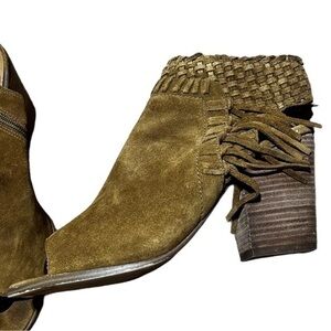 Lucky Brand Women Lk-Ointlee Suede Pump Woven Fringe Peep Toe Tan Yellow Size 10